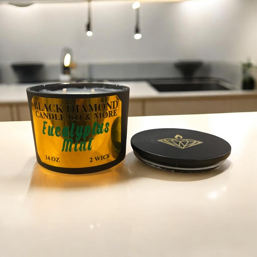 EUCALYPTUS MINT 14 oz GLASS CANDLE