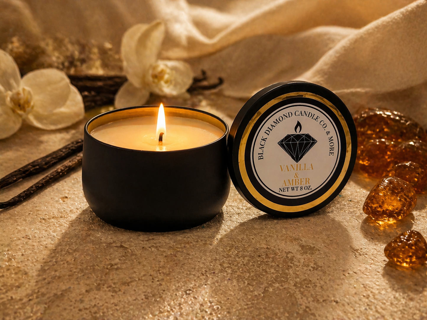 VANILLA & AMBER CANDLE